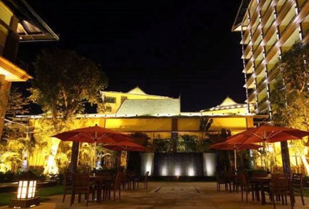 Ramada Plaza Xishuangbanna Hotel Eksteriør billede