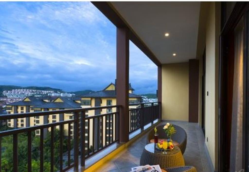 Ramada Plaza Xishuangbanna Hotel Eksteriør billede