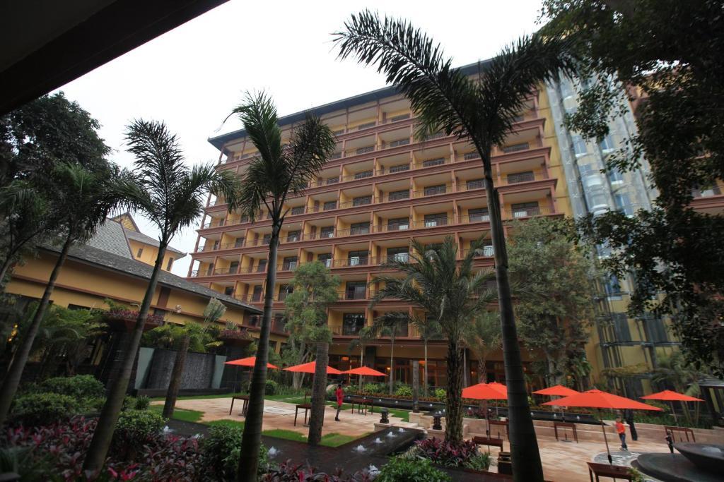 Ramada Plaza Xishuangbanna Hotel Eksteriør billede